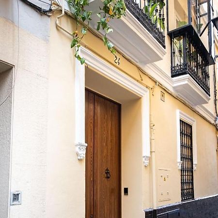 Eme Sevilla Turistica Экстерьер фото